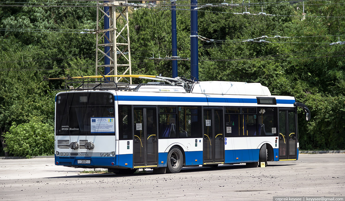 Варна. Škoda 26Tr Solaris №307