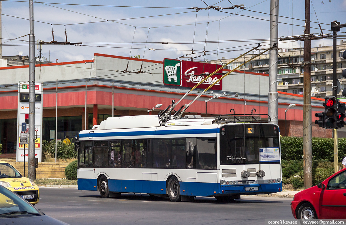 Варна. Škoda 26Tr Solaris №324