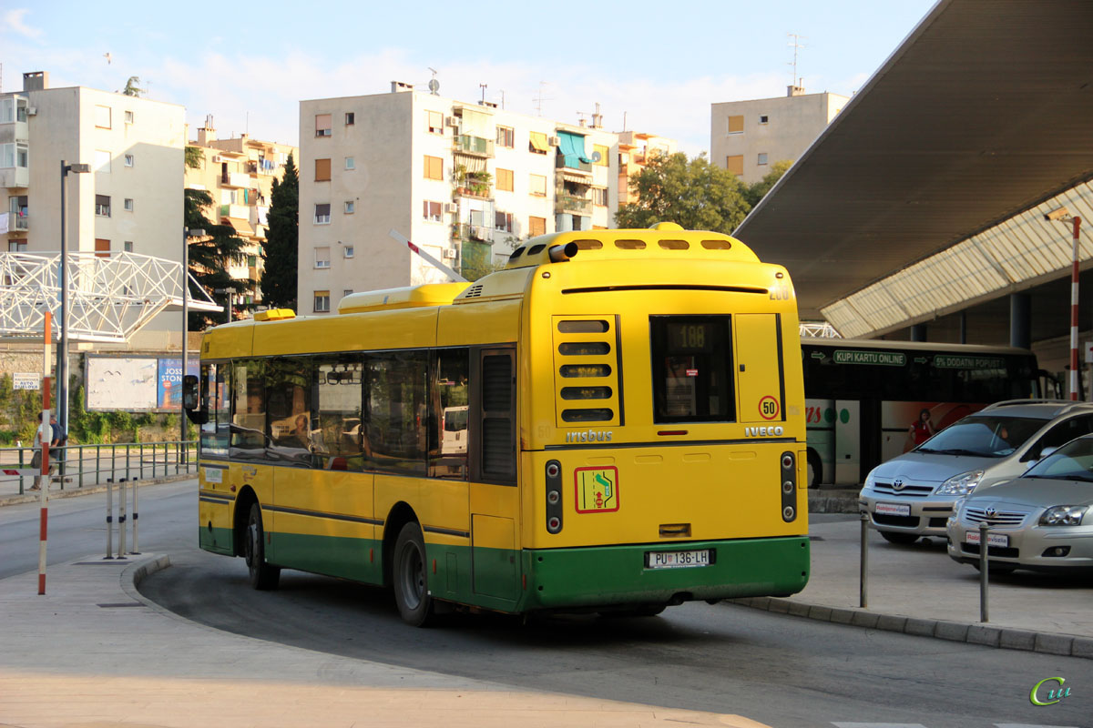Пула. Irisbus EuroPolis PU 136-LH