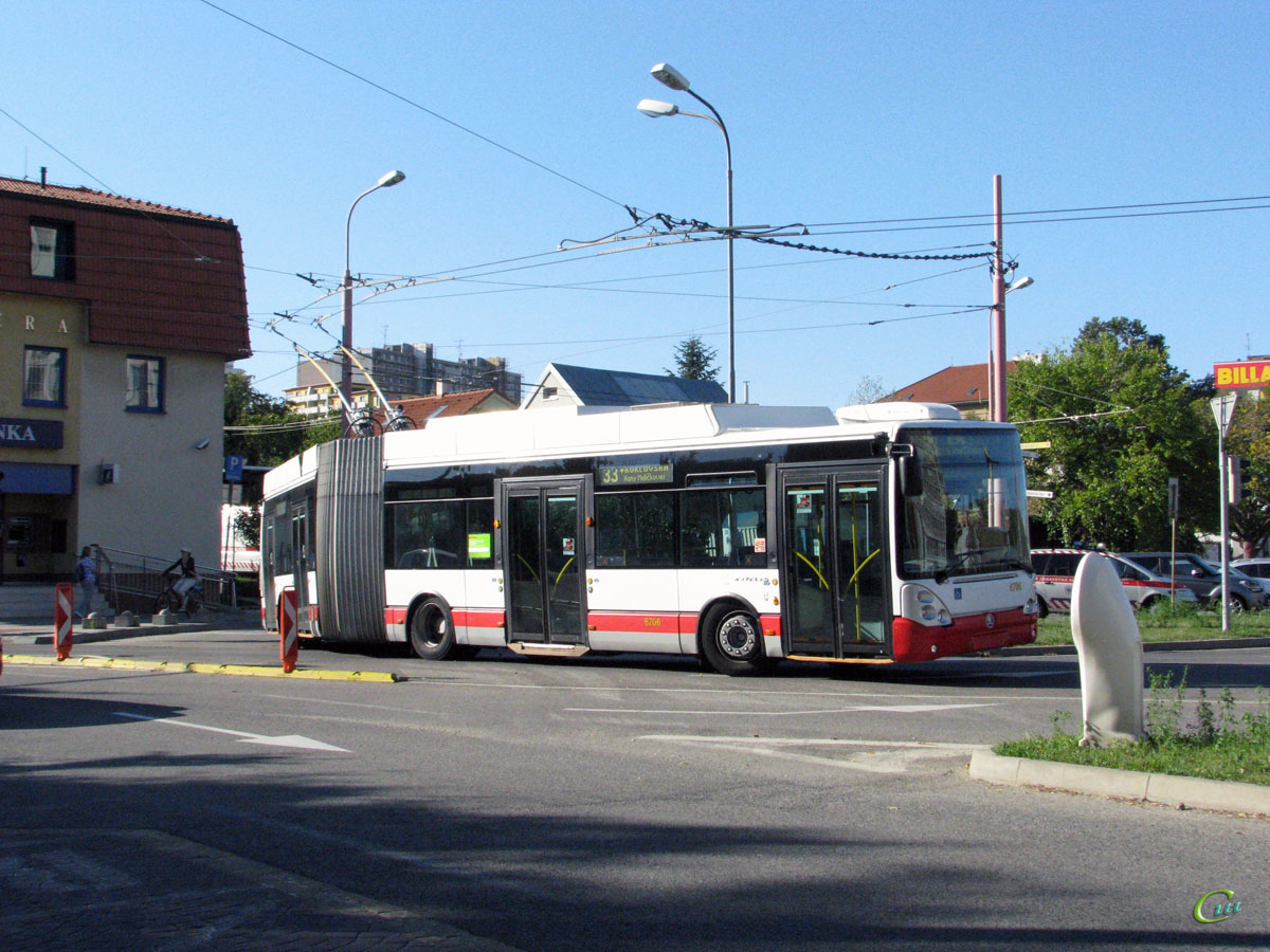 Братислава. Škoda 25Tr Irisbus №6706