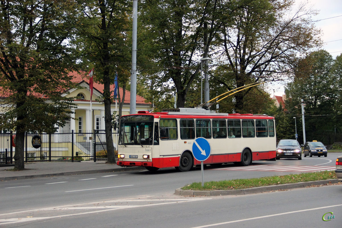 Вильнюс. Škoda 14Tr17/6M №1661