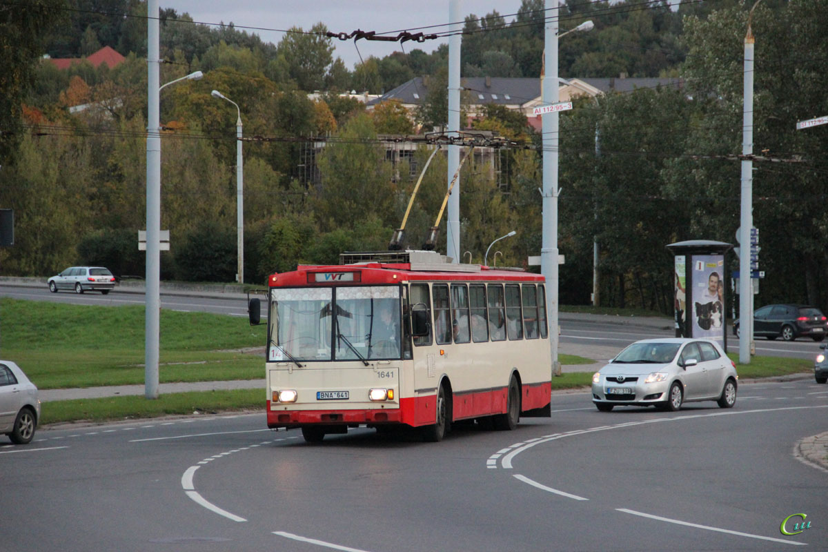 Вильнюс. Škoda 14Tr13/6 №1641