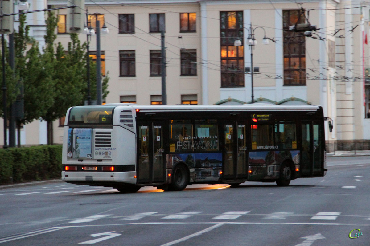 Пардубице. Irisbus Agora S/Citybus 12M 2E6 3921