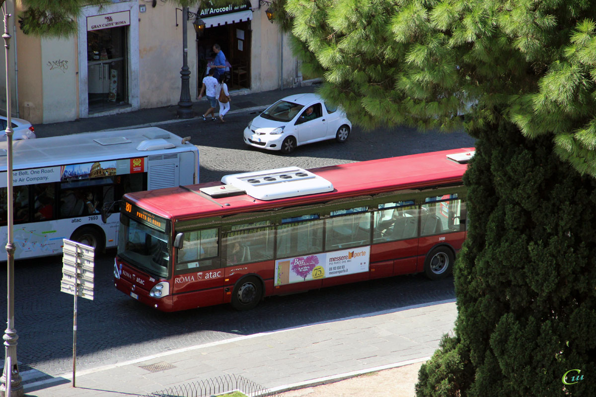 Рим. Irisbus Citelis 12M ES 736RL