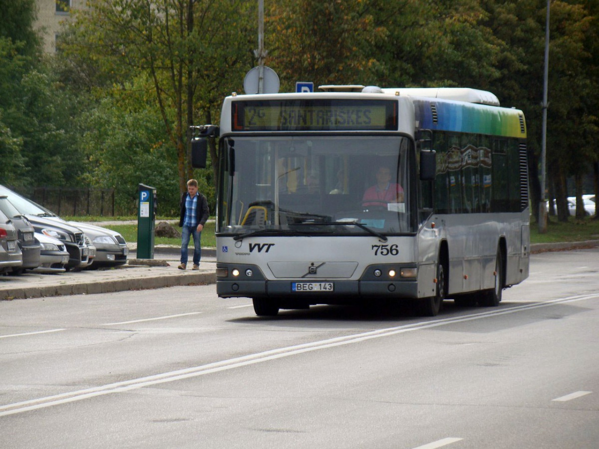 Вильнюс. Volvo 7700 BEG 143