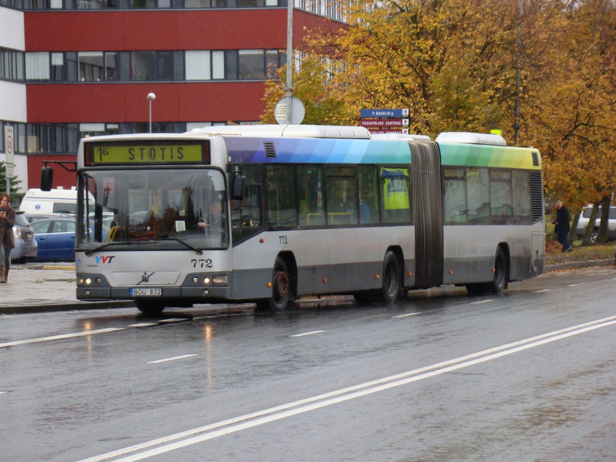 Вильнюс. Volvo 7700A BOU 832