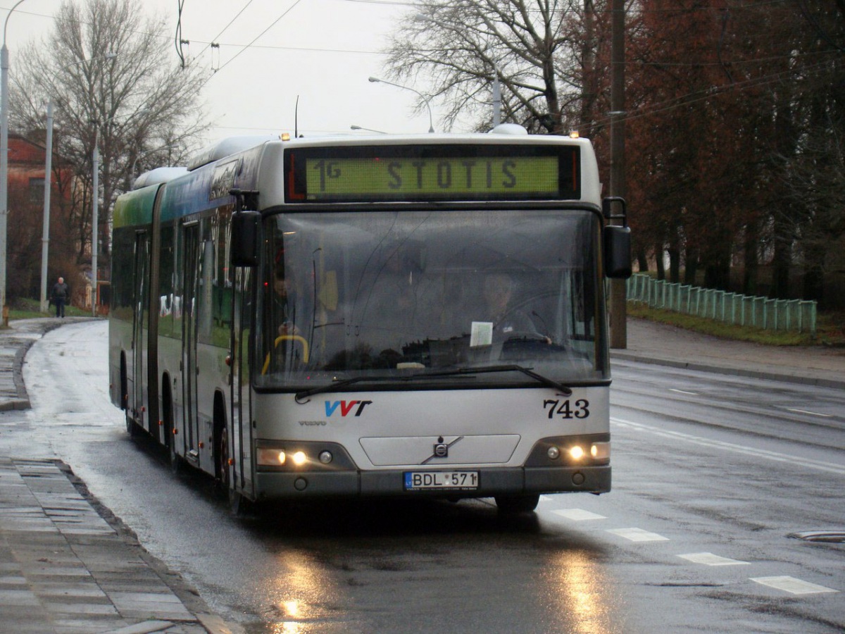 Вильнюс. Volvo 7700A BDL 571
