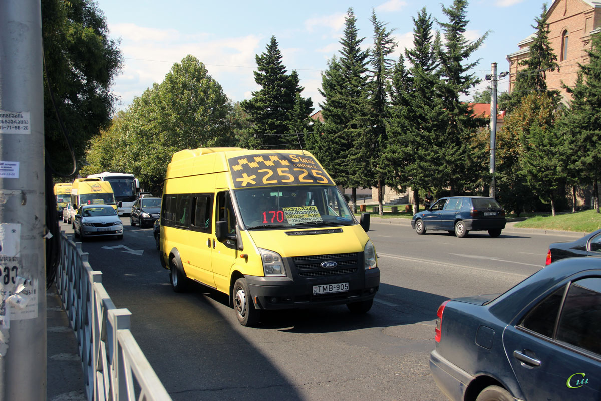 Тбилиси. Avestark (Ford Transit) TMB-905