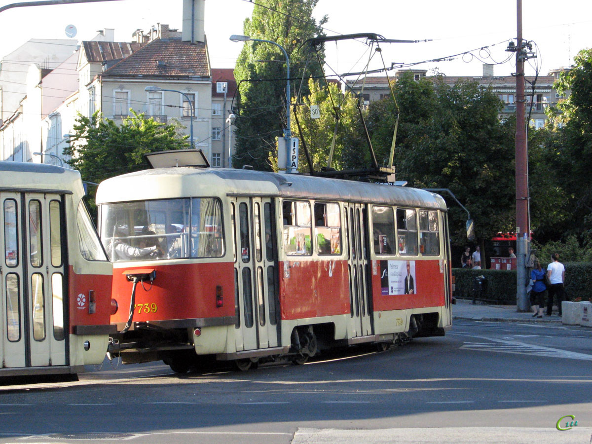 Братислава. Tatra T3SUCS №7739