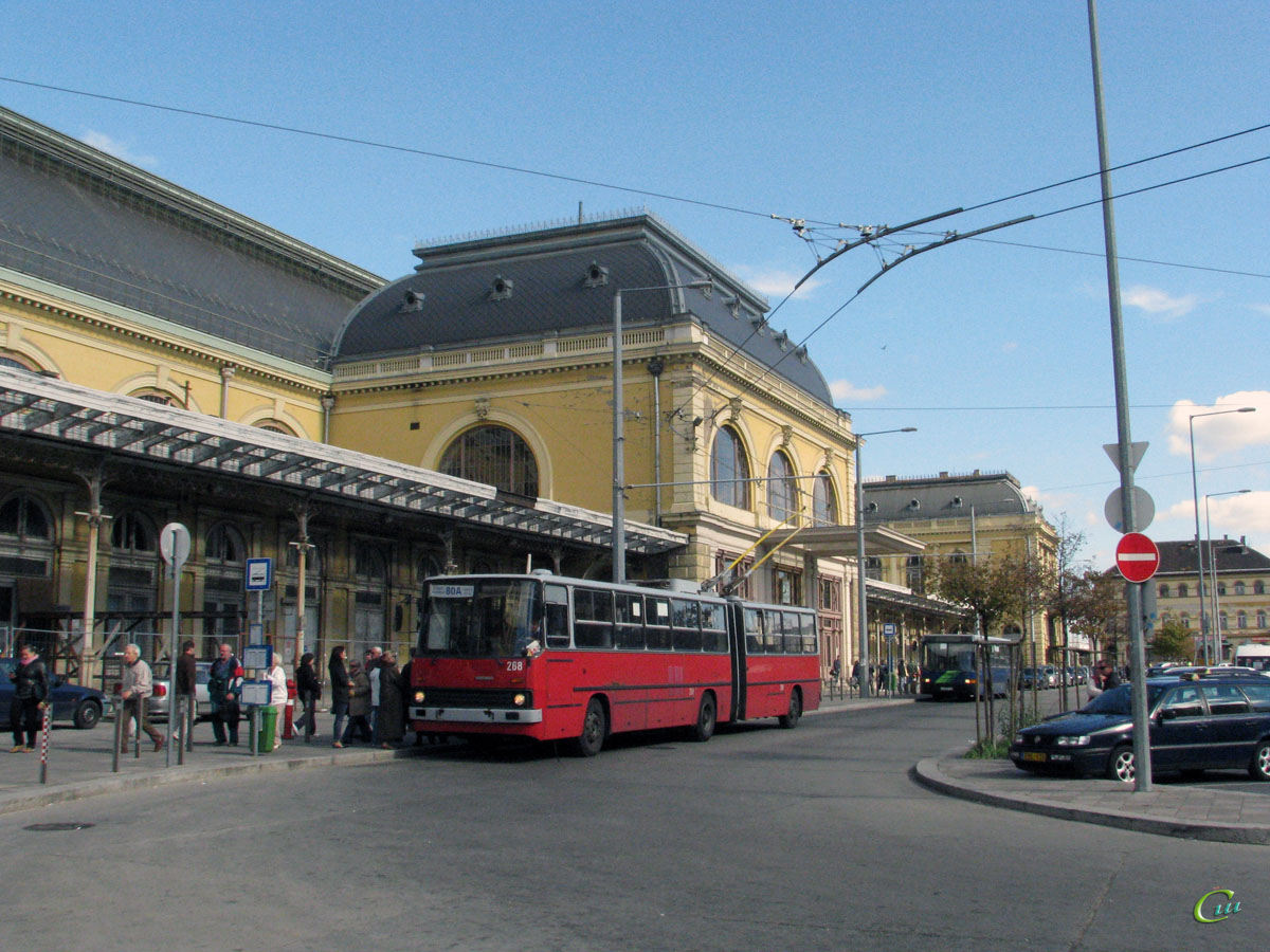 Будапешт. Ikarus 280.94 №268