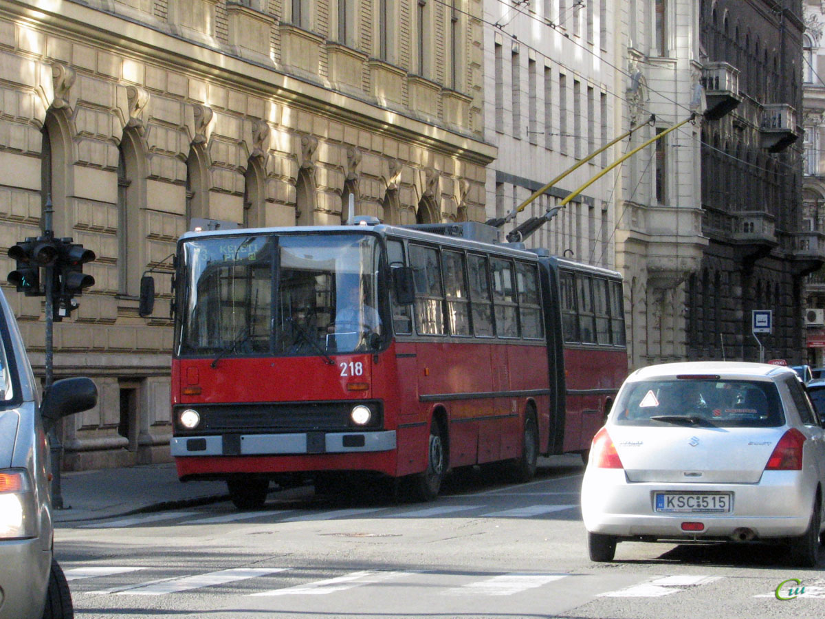 Будапешт. Ikarus 280.94 №218