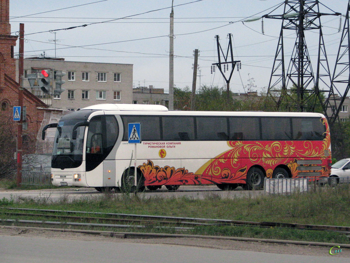 Дзержинск. MAN R08 Lion's Top Coach е978ат