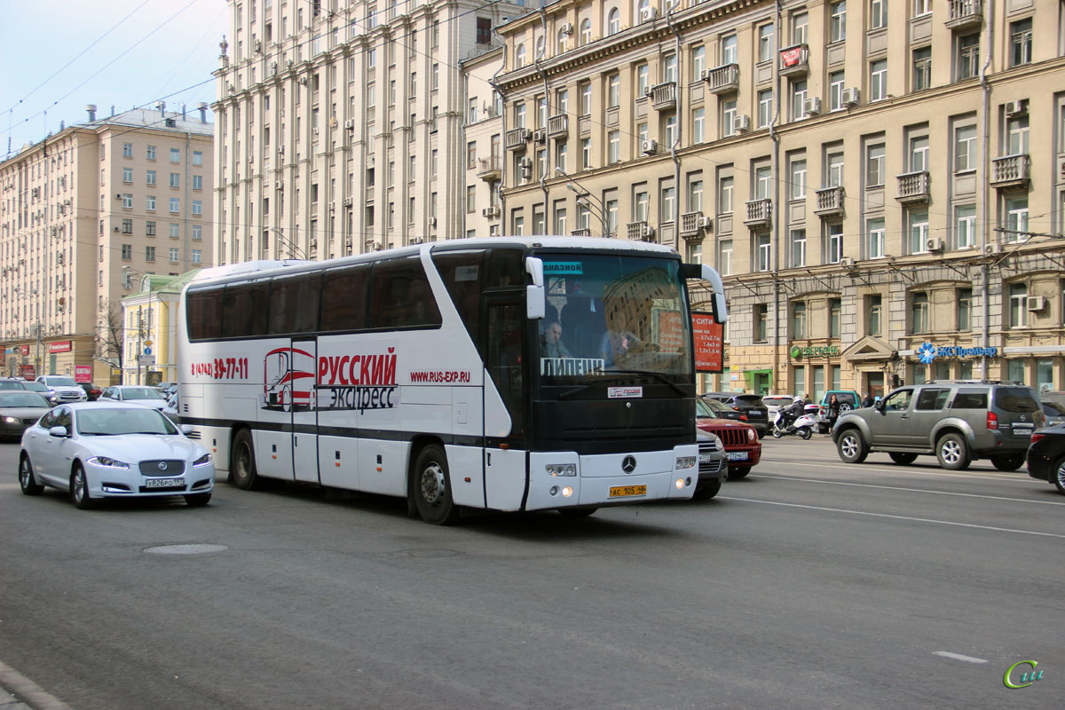 Москва. Mercedes-Benz O403SHD ас105