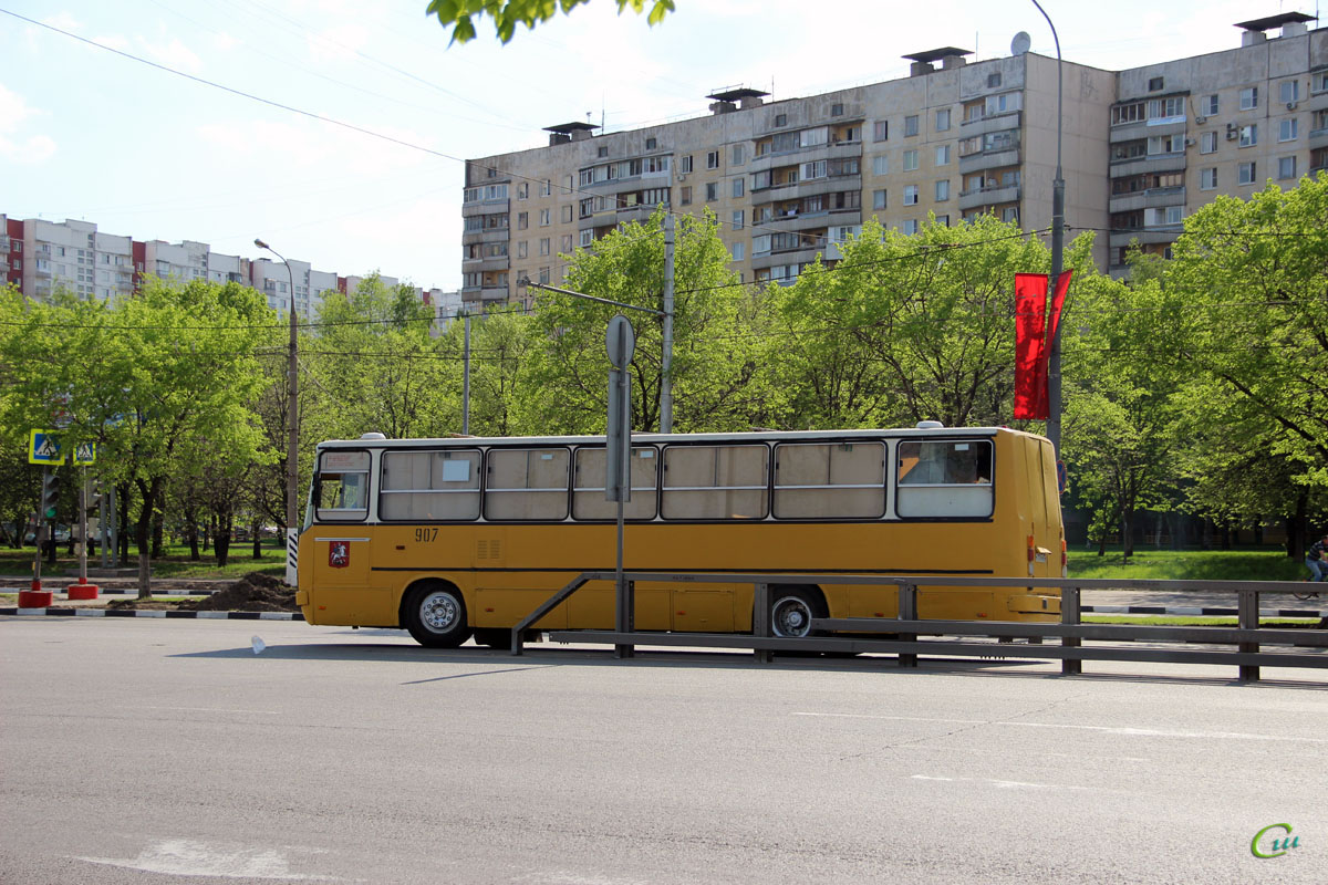 Москва. Ikarus 260 (280) х751км