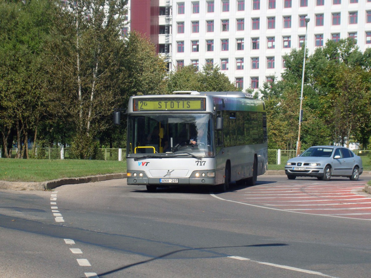 Вильнюс. Volvo 7700 ANV 207