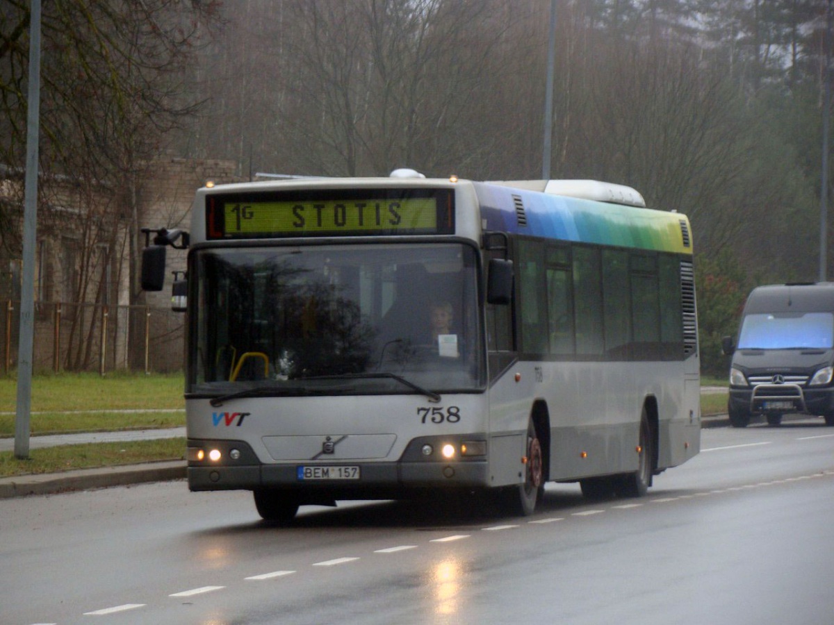 Вильнюс. Volvo 7700 BEM 157