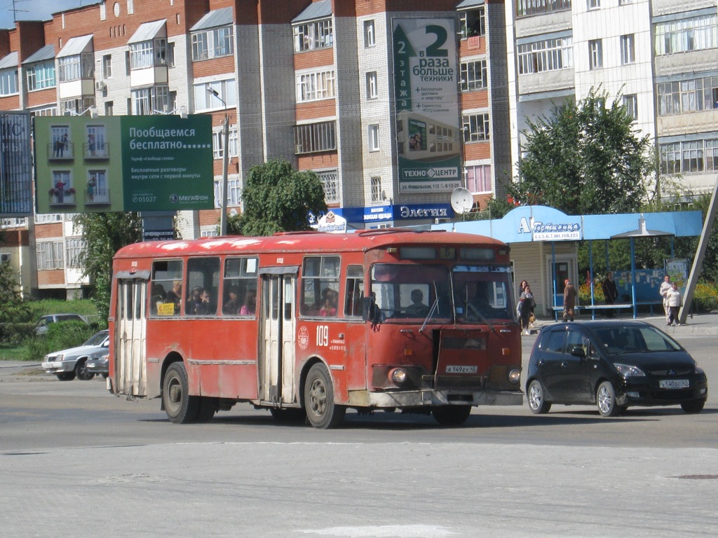 Шадринск. ЛиАЗ-677М а149еу