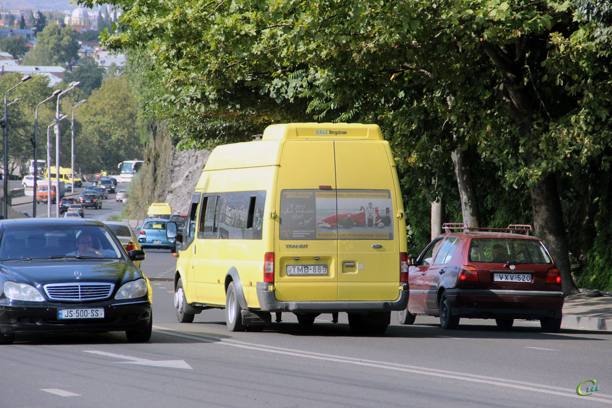 Тбилиси. Avestark (Ford Transit) TMB-889