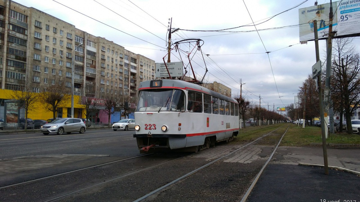Тверь. Tatra T3SU №223