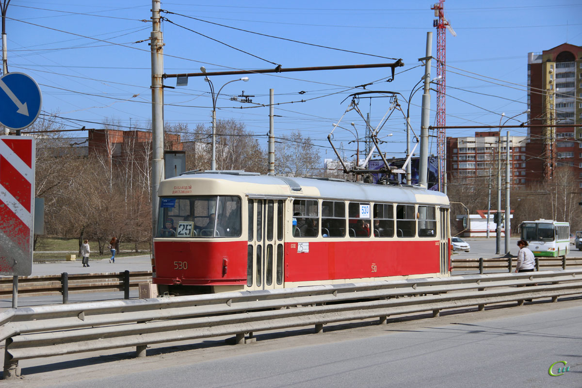 Екатеринбург. Tatra T3 (двухдверная) №530