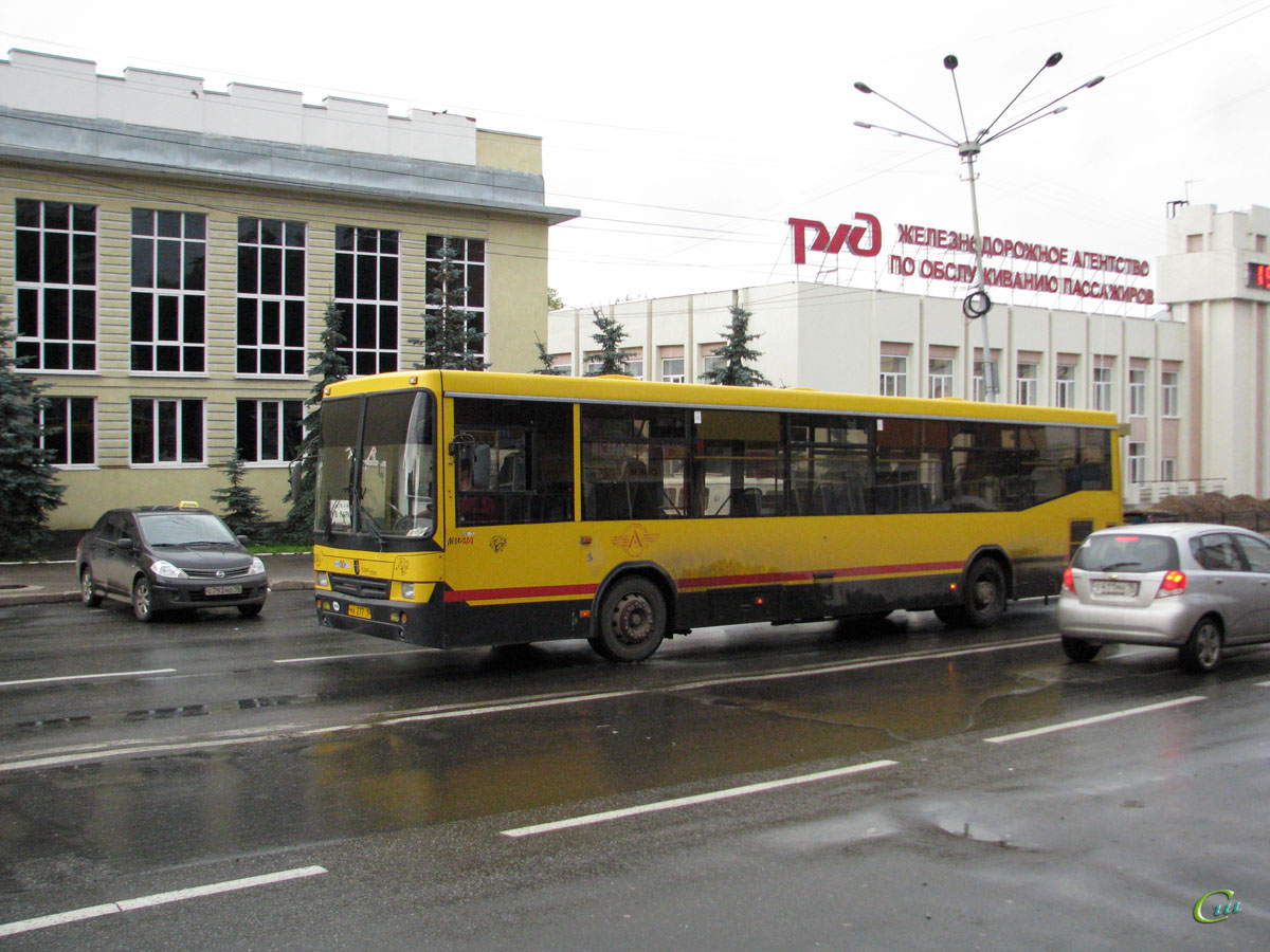 Транспорт ижевска автобус. Автобусы НЕФАЗ Ижевск. Автобусный парк ИПОПАТ Ижевск. ИПОПАТ Ижевск 2021. Автобус ИПОПАТ.