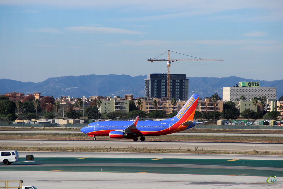 Лос-Анджелес. Самолет Boeing 737 (N716SW) авиакомпании Southwest Airlines