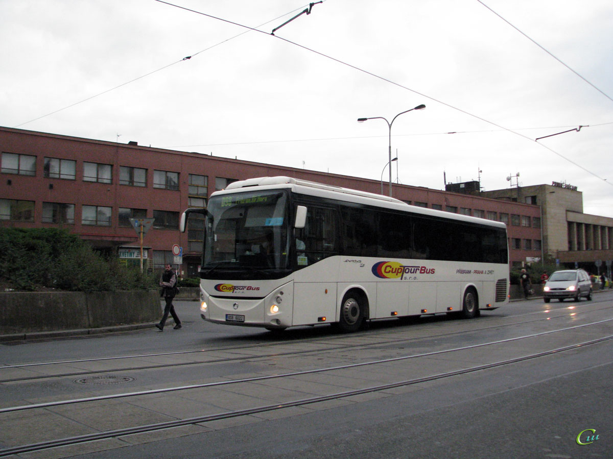 Прага. Irisbus Evadys 8S8 6022