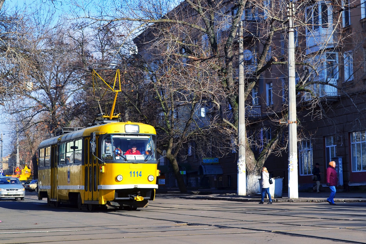 Николаев. Tatra T3A №1114