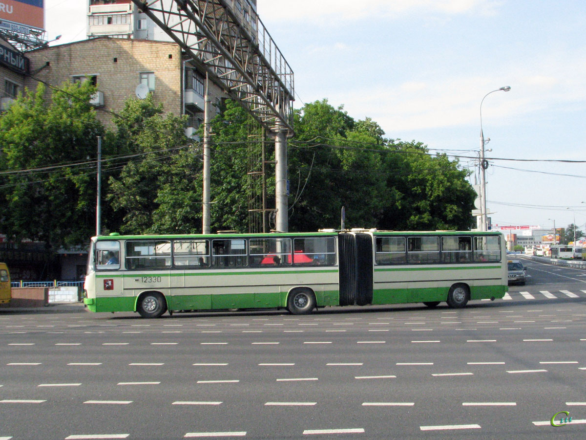 Москва. Ikarus 280.33M ек647