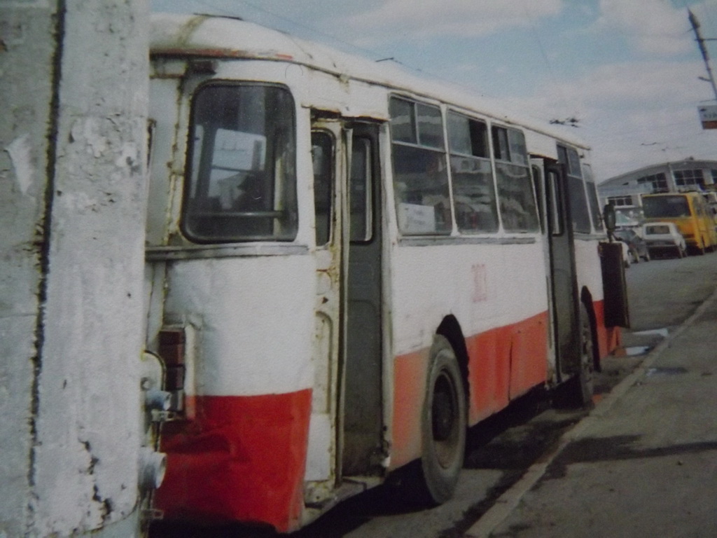 Курган. ЛиАЗ-677М №303