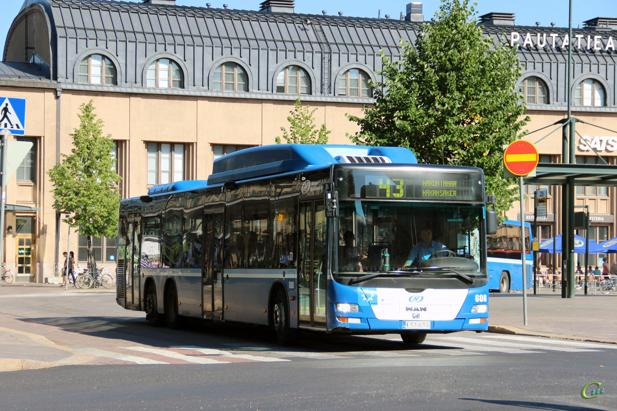 Автобусы в хельсинки. Городской автобус Хельсинки. Общественный транспорт Хельсинки 2022. Электроавтобусы Хельсинки. Автовокзал Хельсинки.
