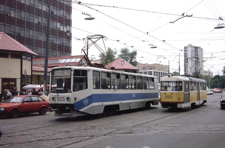 Москва. 71-608КМ (КТМ-8М) №5213, Tatra T3SU №2423