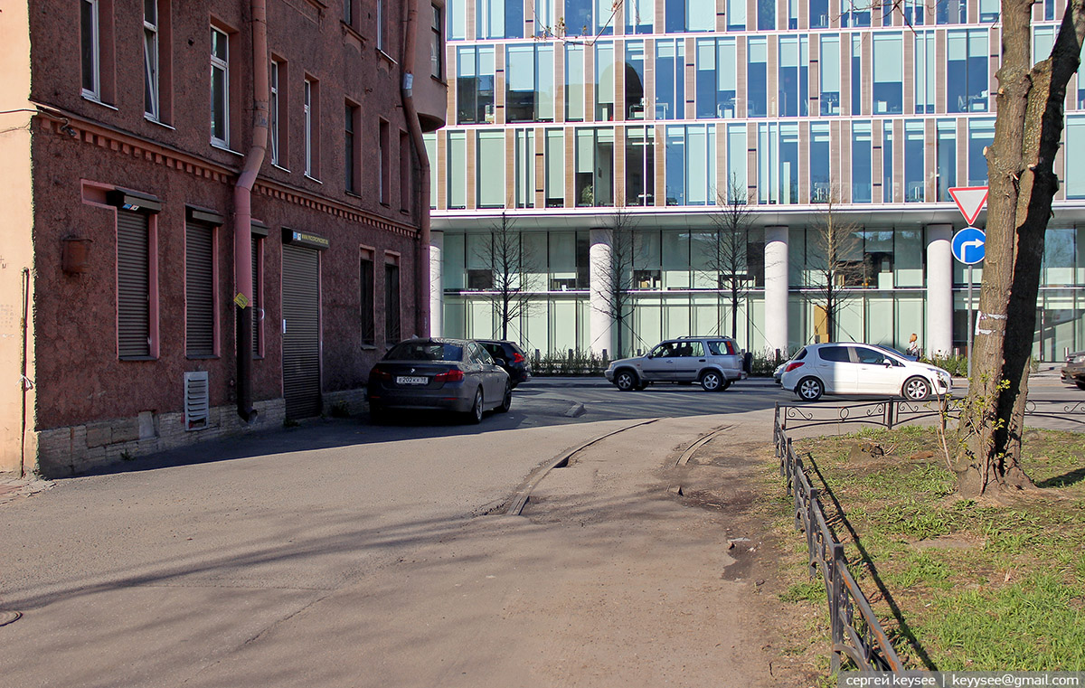Санкт-Петербург. Остатки разворотного кольца «Завод «Вулкан», закрытого в 2001 году