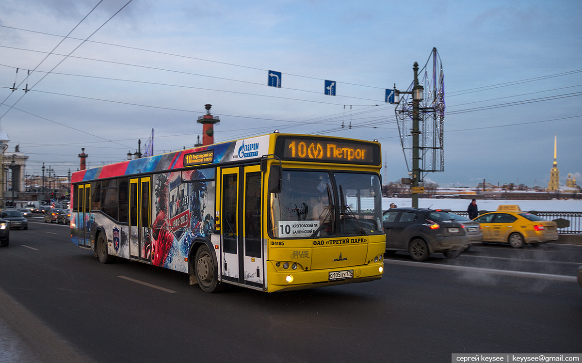 Санкт-Петербург. МАЗ-103.468 в105ну