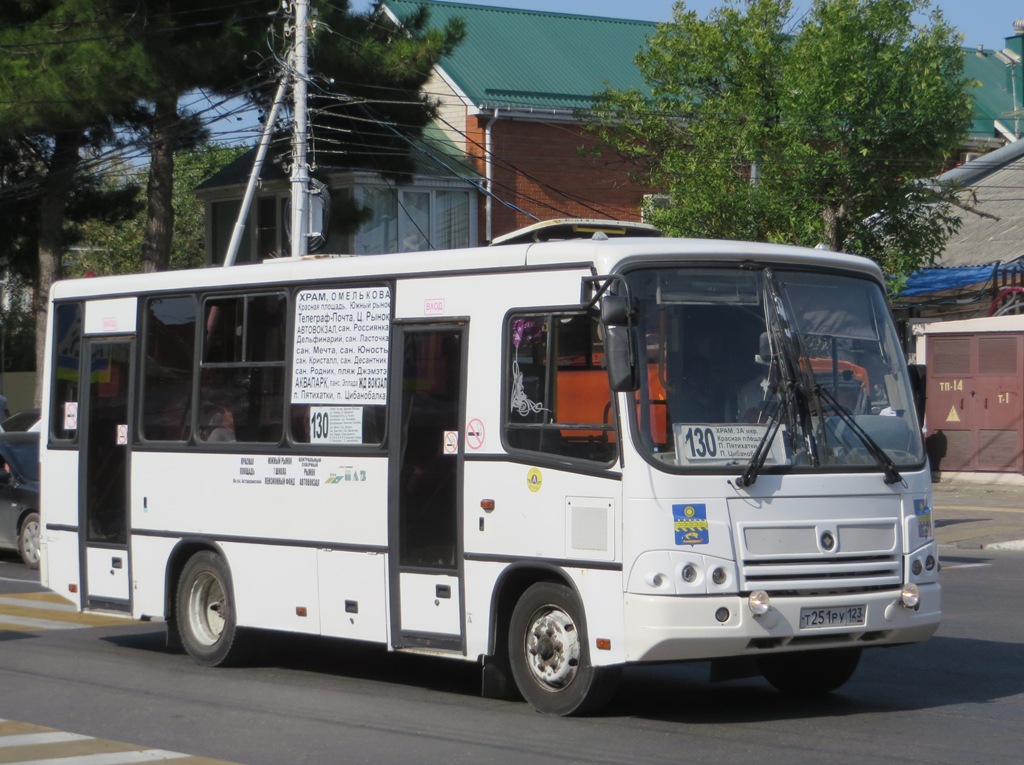 Анапа. ПАЗ-320402-03 т251ру
