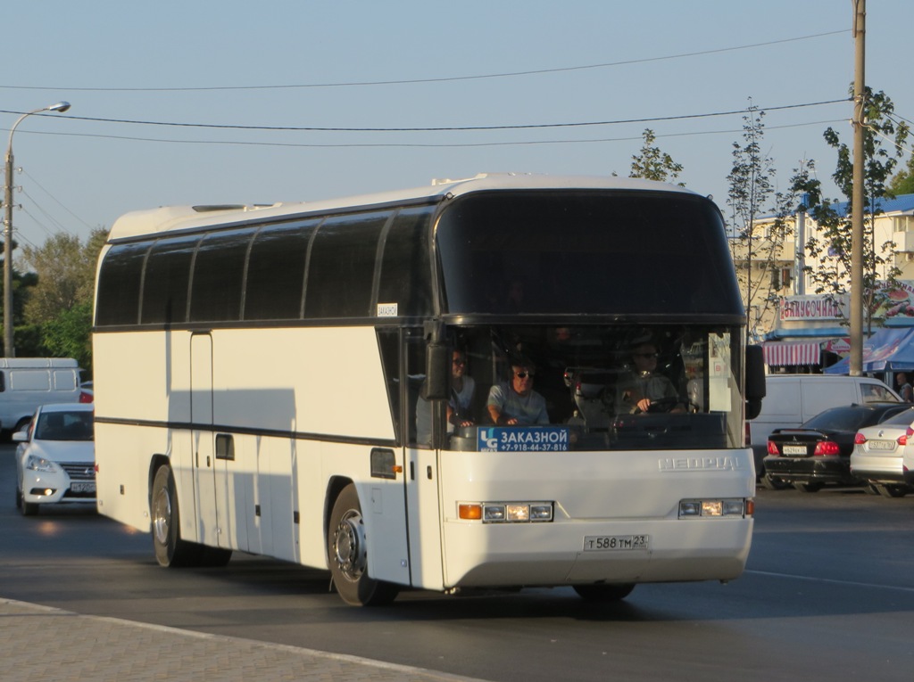 Анапа. Neoplan N116 Cityliner т588тм