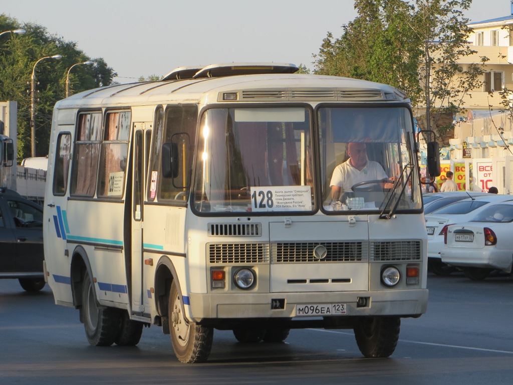 128 автобус анапа остановки. ПАЗ Реал Анапа 128. ПАЗ 32053 модель. ПАЗ 123. 128 Анапа автобус.