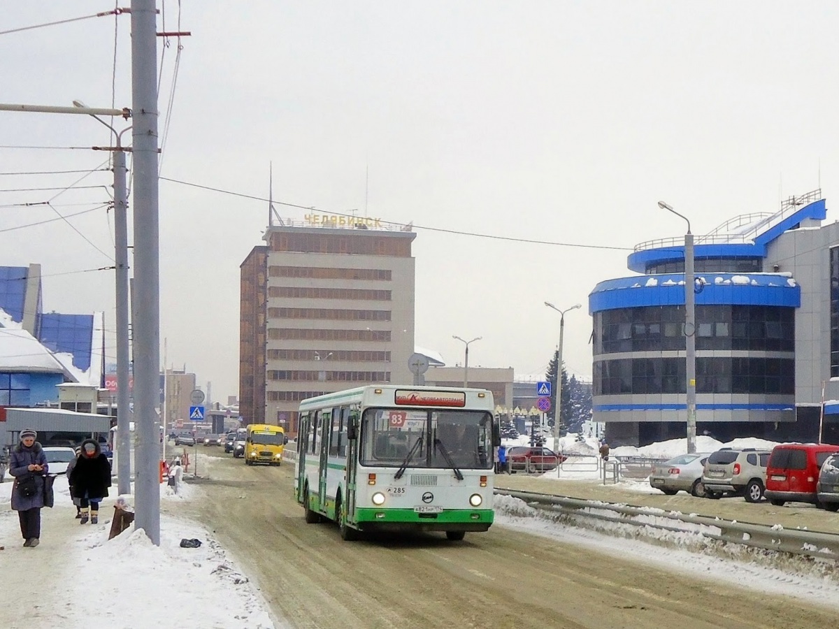 Челябинск. ЛиАЗ-5256.25 а821нр