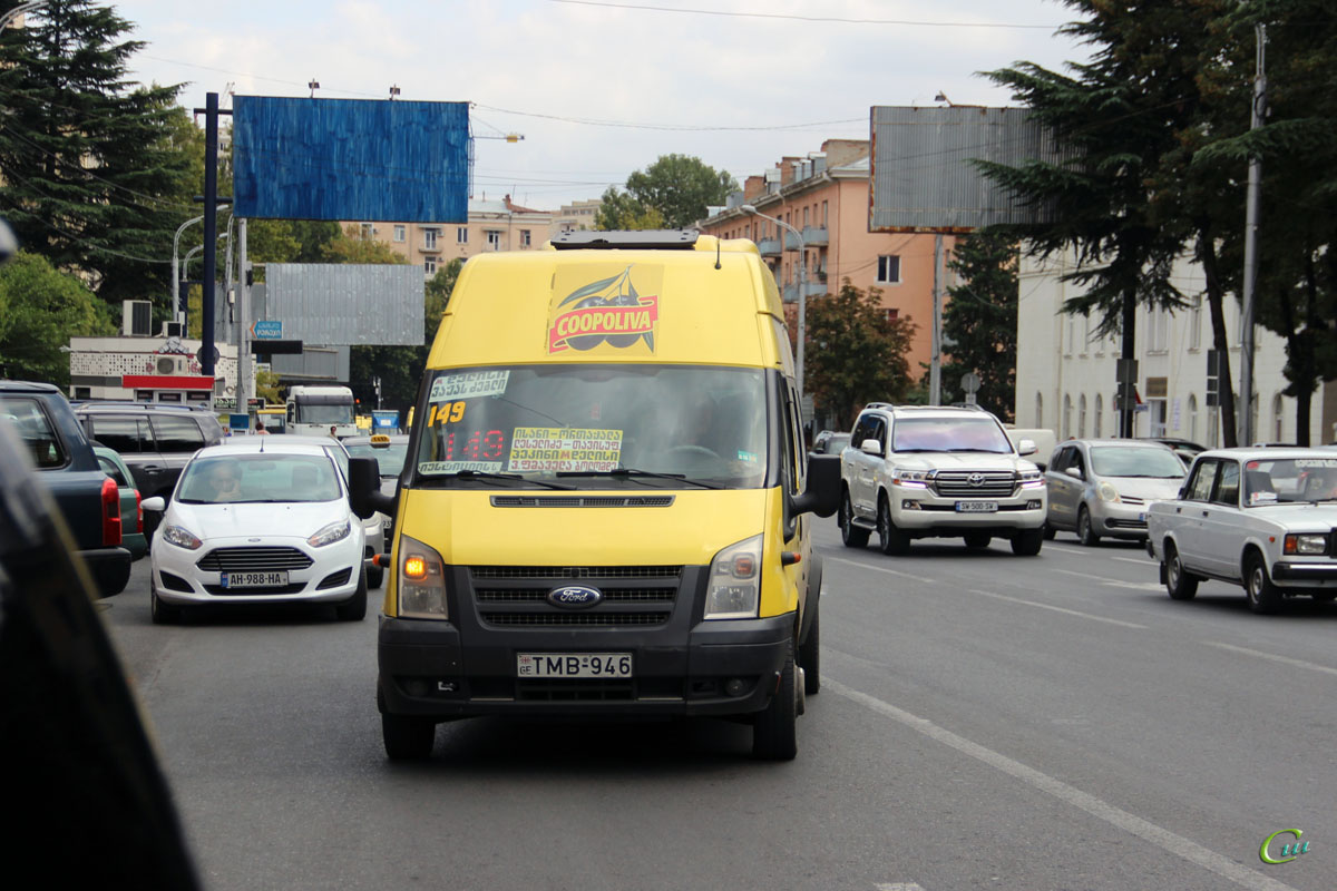 Тбилиси. Avestark (Ford Transit) TMB-946