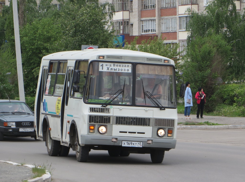 Шадринск. ПАЗ-32054 х169кт
