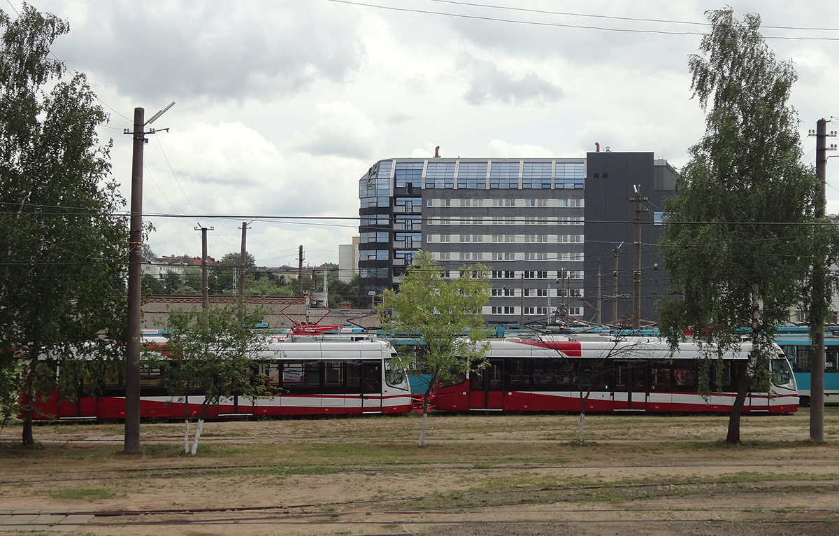 Минск. Трамваи модели АКСМ-802Е для Павлодара, способные работать по СМЕ, проходят обкатку в Минске