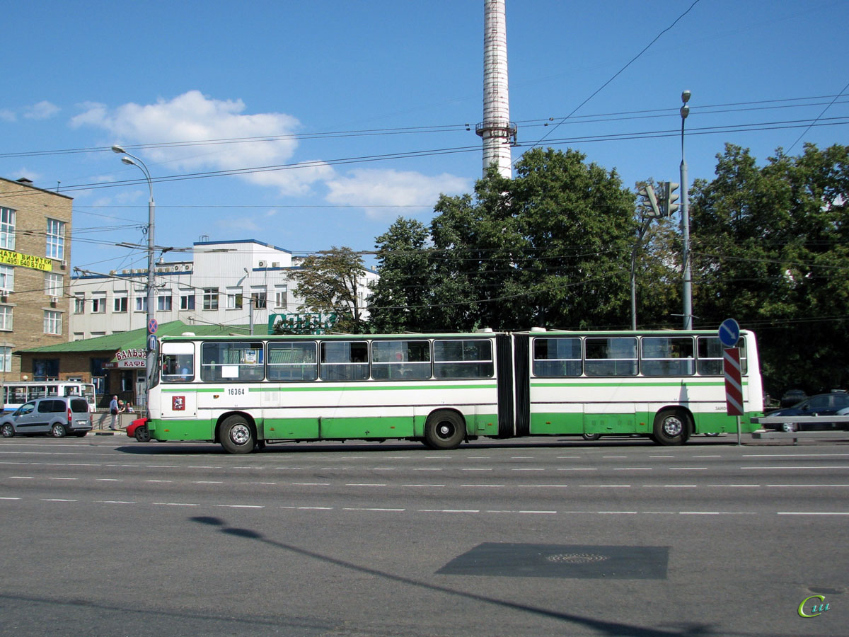 Москва. Ikarus 280.33M ее012