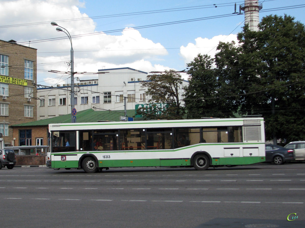 Москва. МАЗ-103.060 аа164