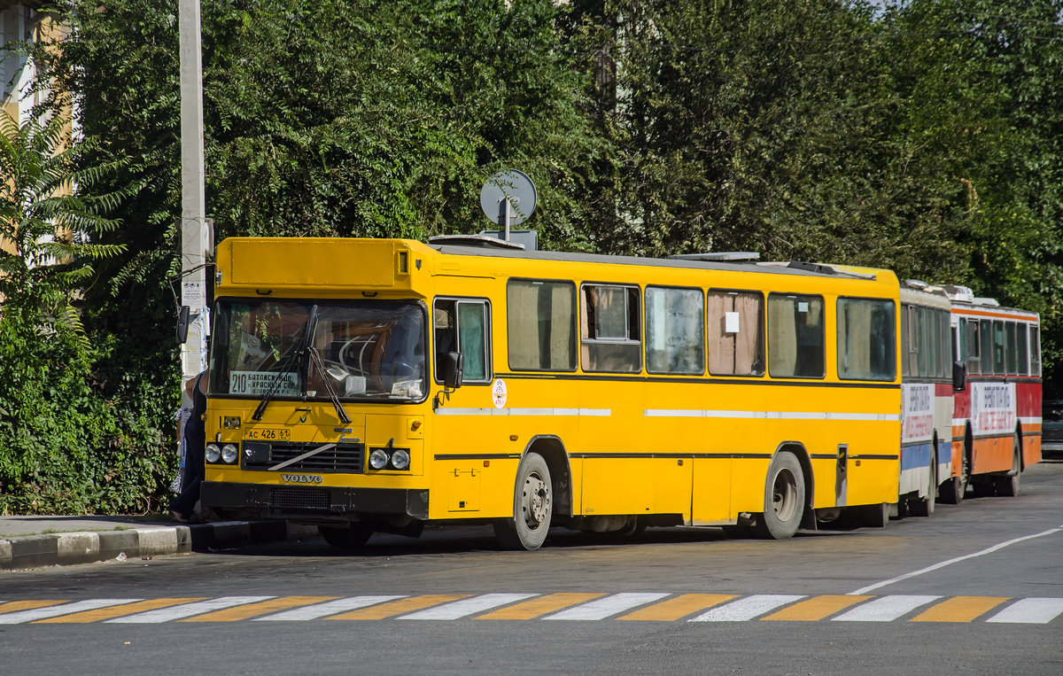 Батайск. Säffle (Volvo B10M-55) ас426