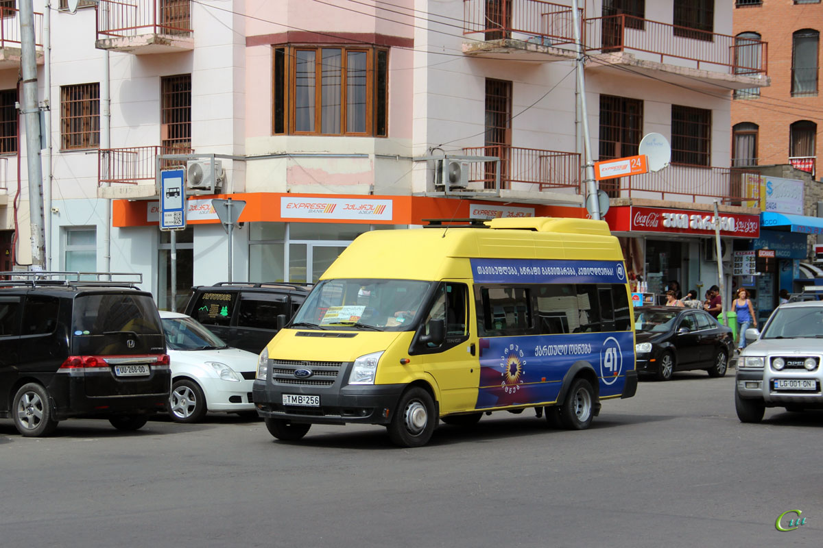 Тбилиси. Avestark (Ford Transit) TMB-256