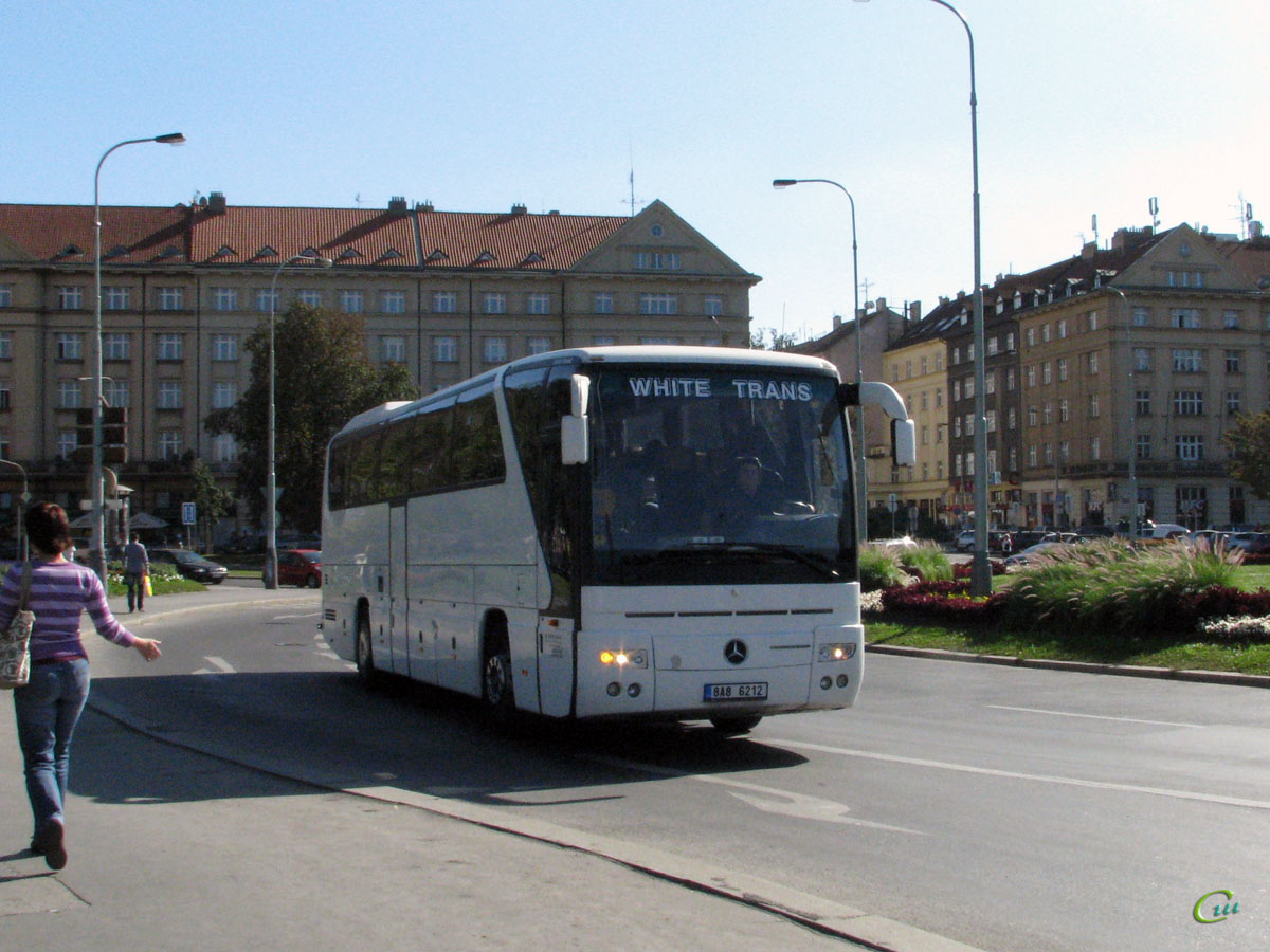 Прага. Mercedes-Benz O350 Tourismo 8A8 6212