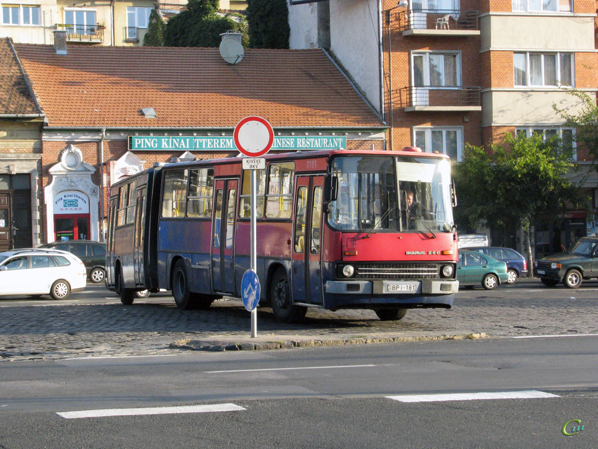 Будапешт. Ikarus 280.40A BPI-181