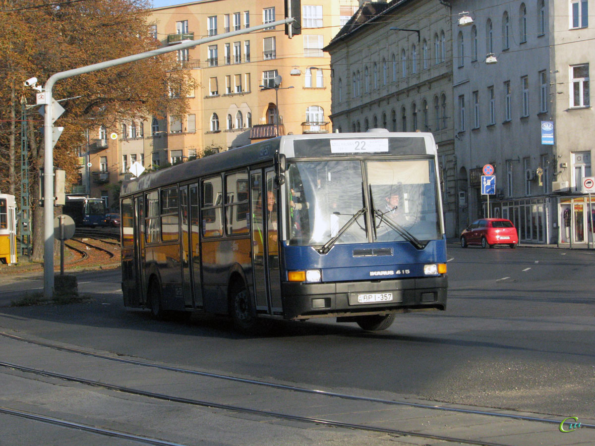 Будапешт. Ikarus 415.15 BPI-357