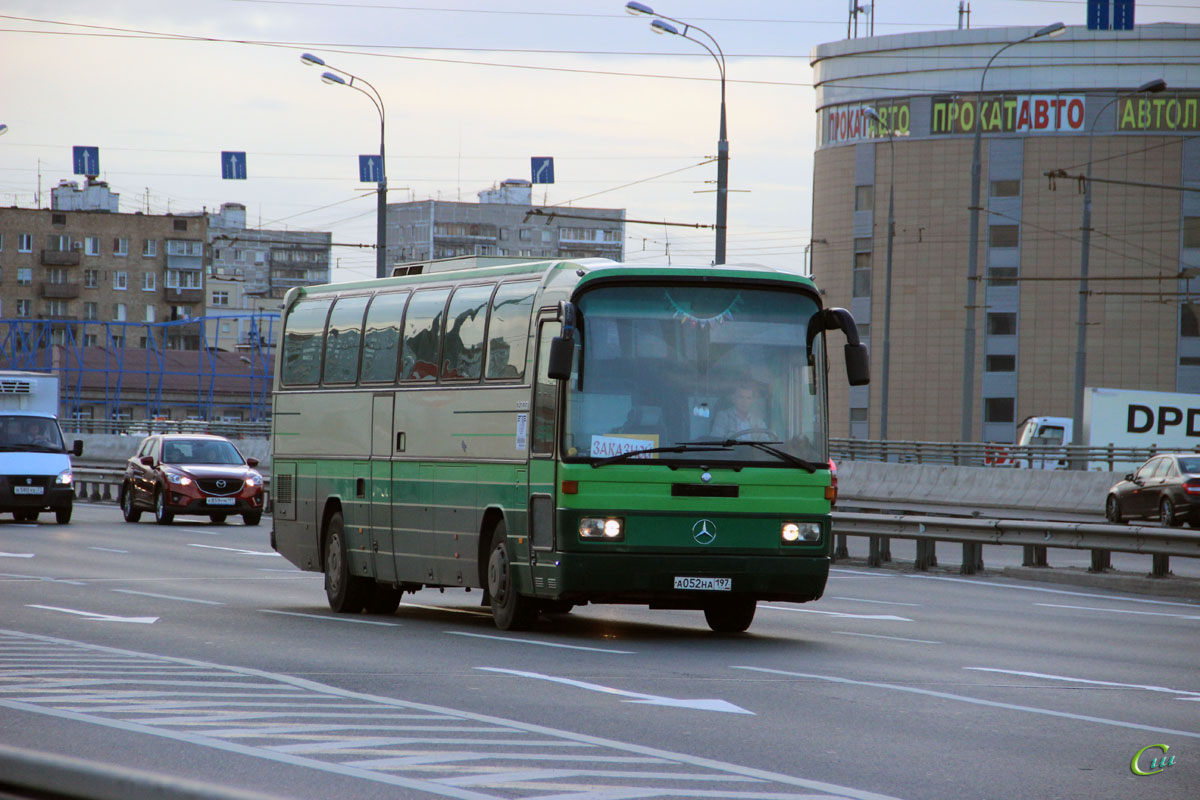 Москва. Mercedes-Benz O303 а052на