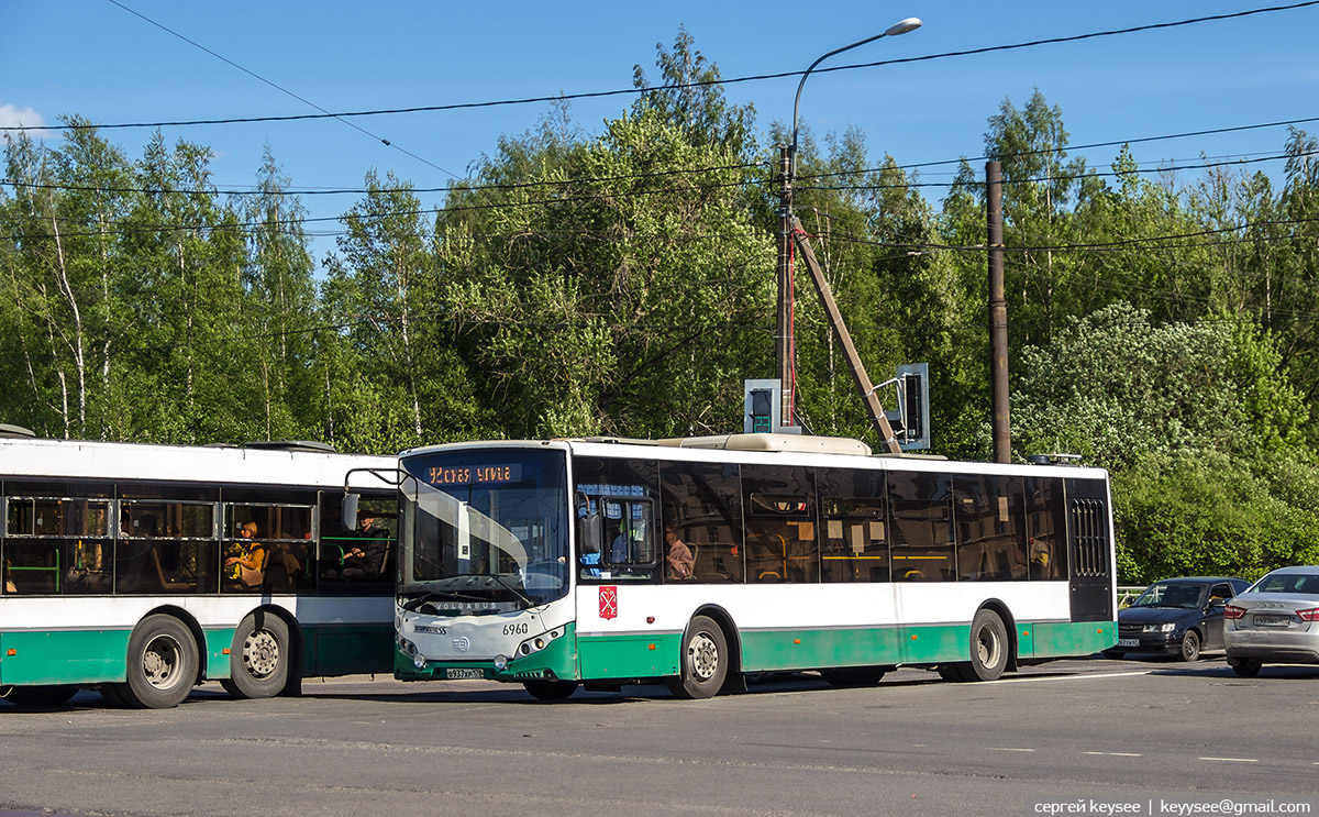 Санкт-Петербург. Volgabus-5270 в937хр